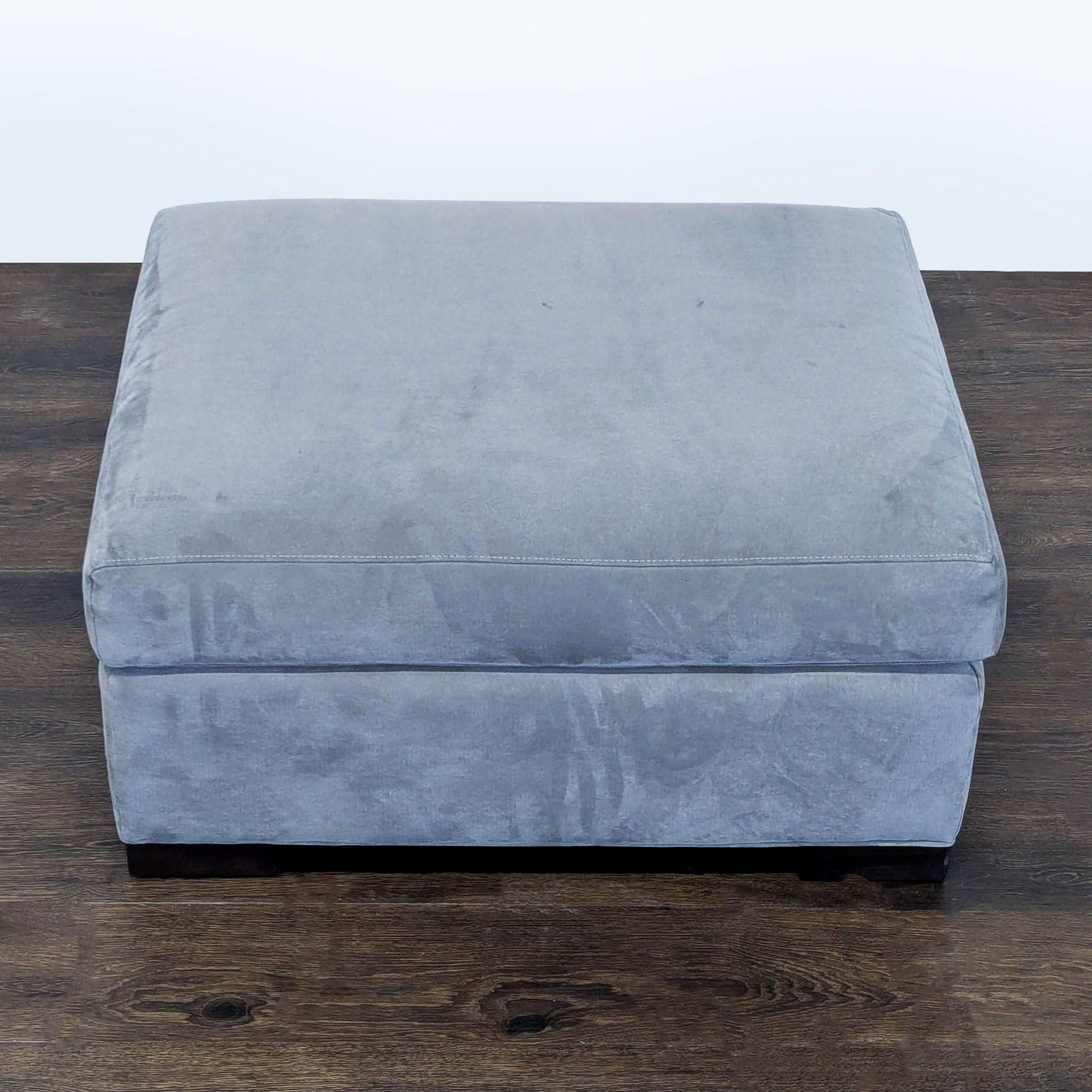 Crate & Barrel Ottoman - Thumbnail 4