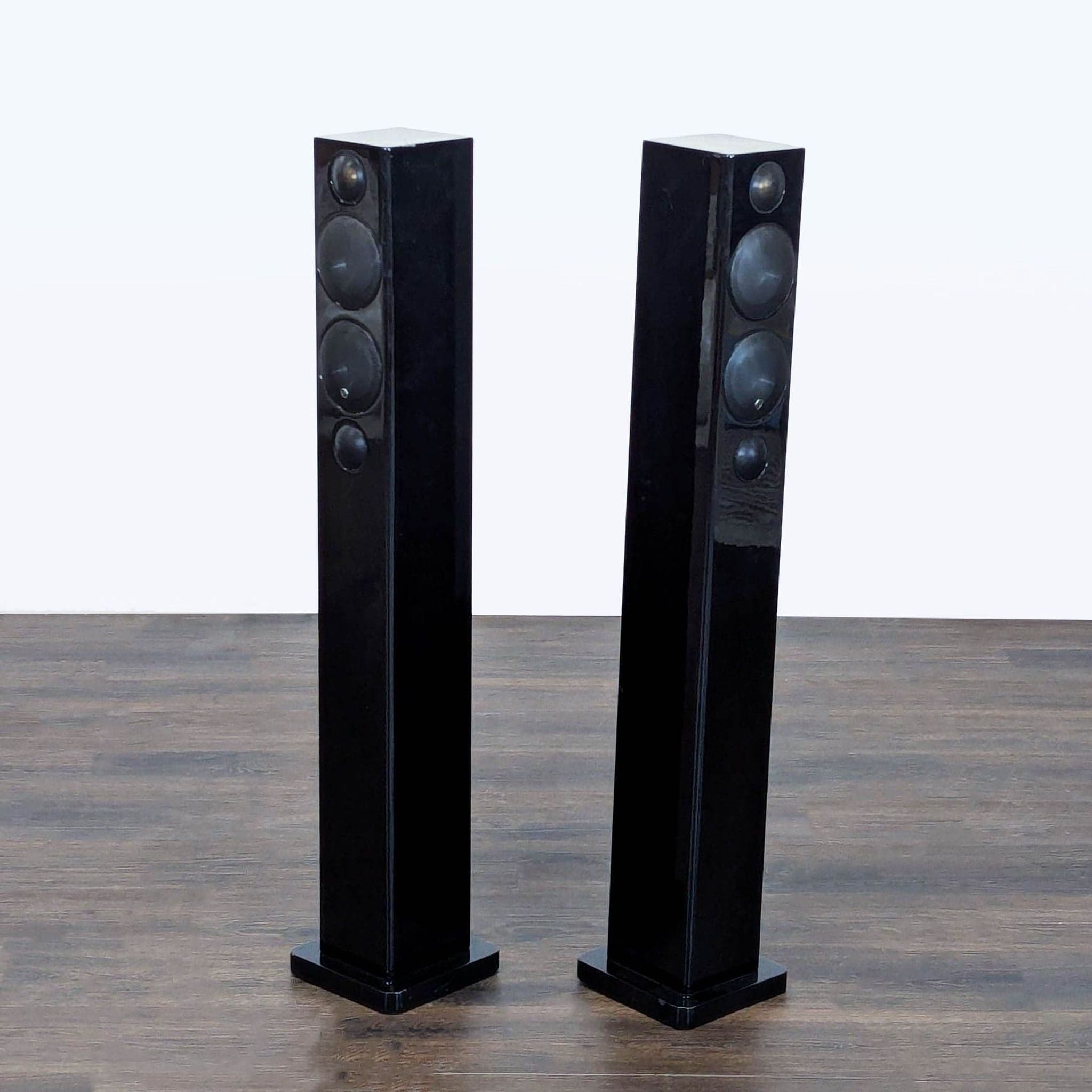 Monitor Audio Floorstanding Tower Speakers - Pair, Black - Thumbnail 2