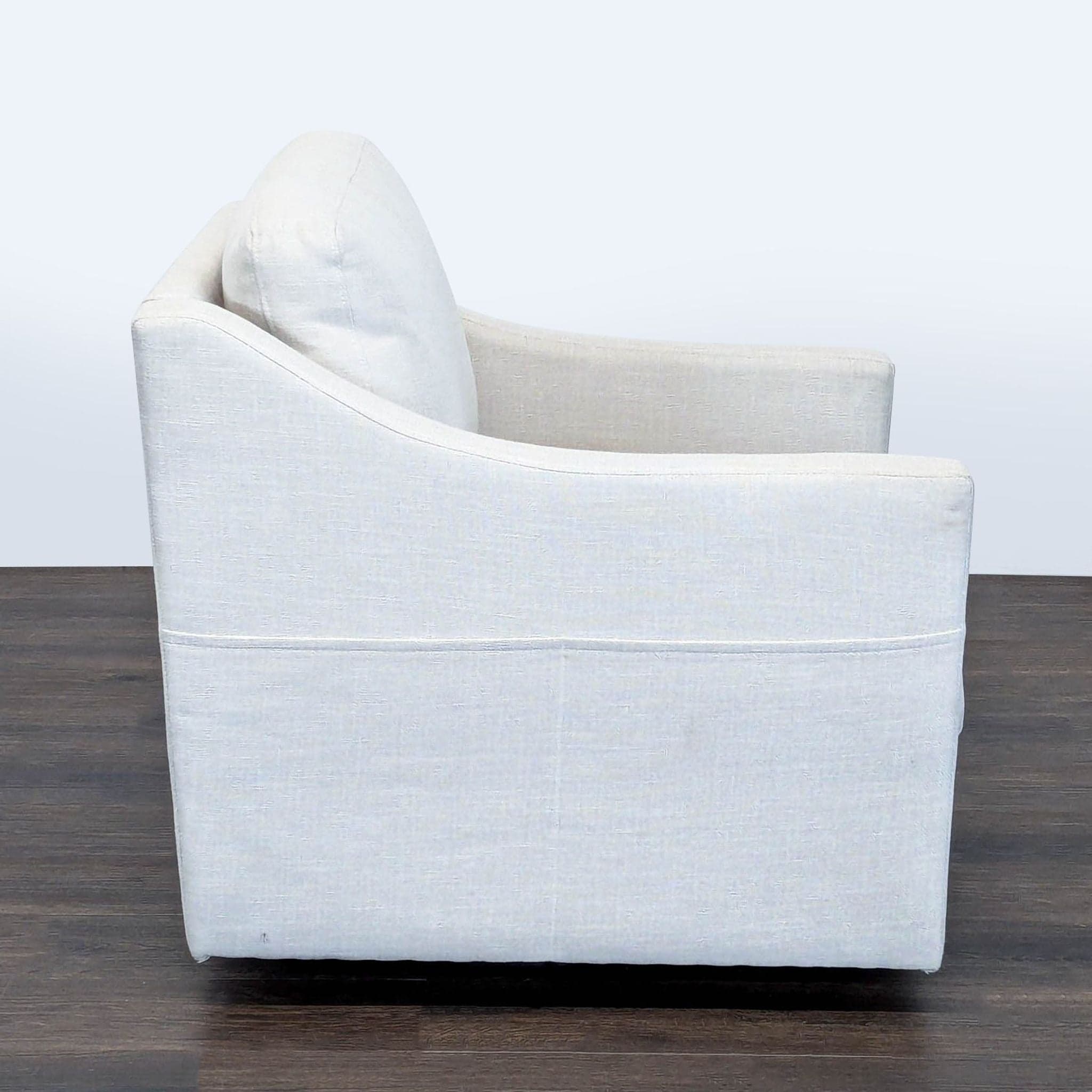 Modern Lounge Chair with Cushioned Seat and Back - Thumbnail 2