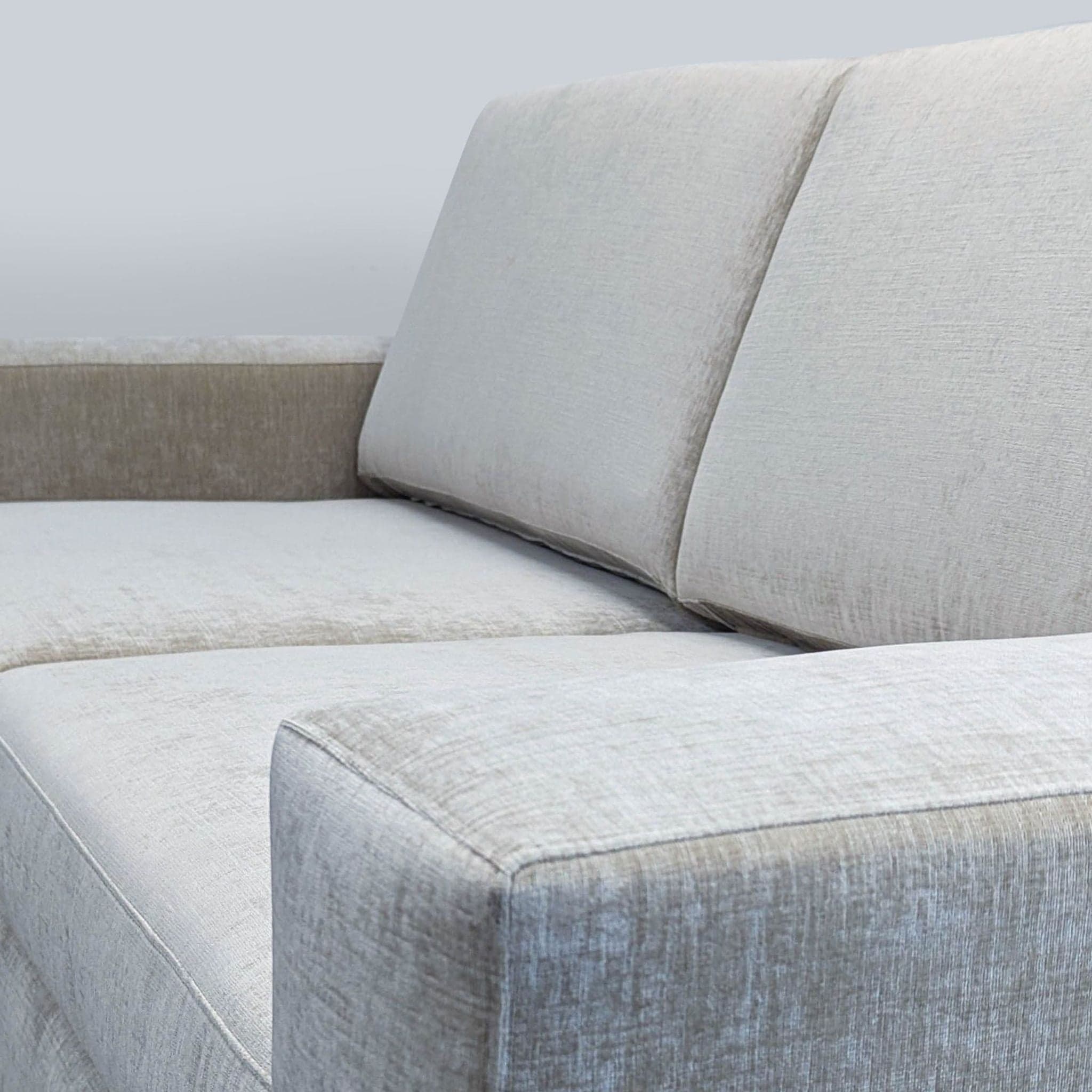 Modern 3-Seat Sofa with Wide Arms - Thumbnail 6