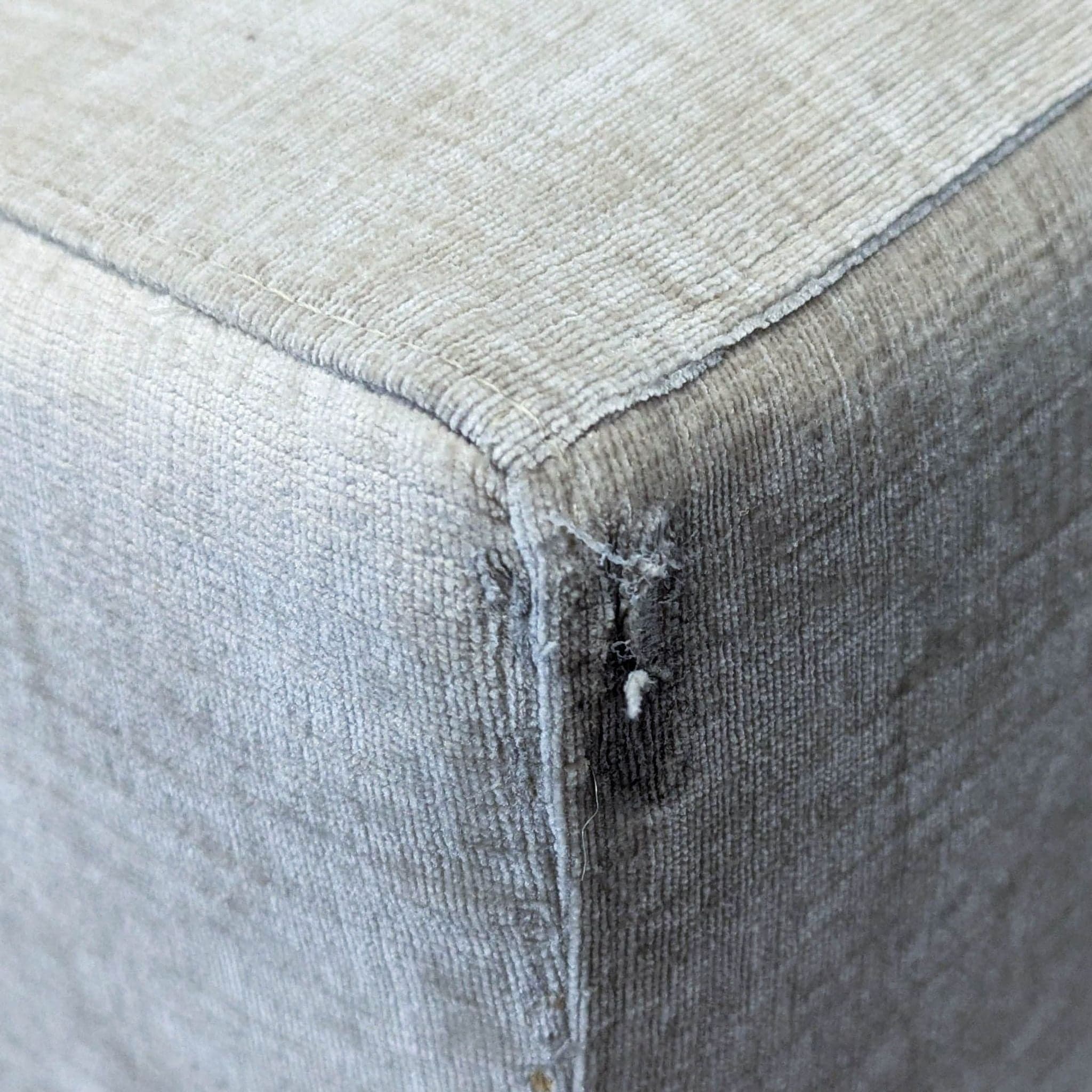 Modern 3-Seat Sofa with Wide Arms - Thumbnail 8