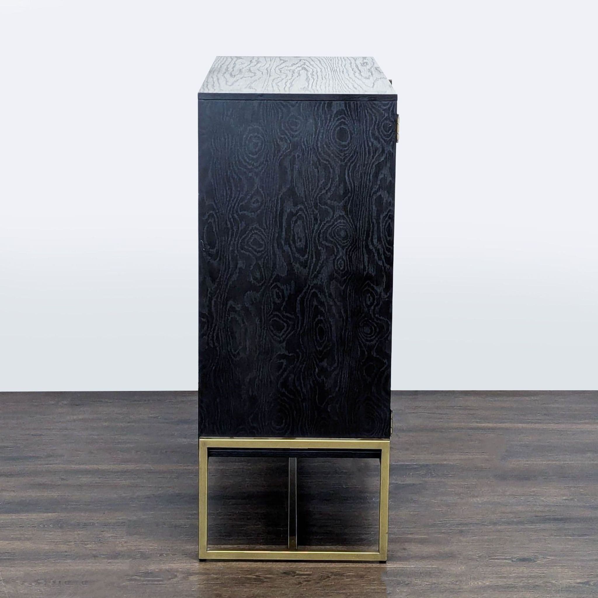 Article Bar Cabinet on Metal Base - Thumbnail 4