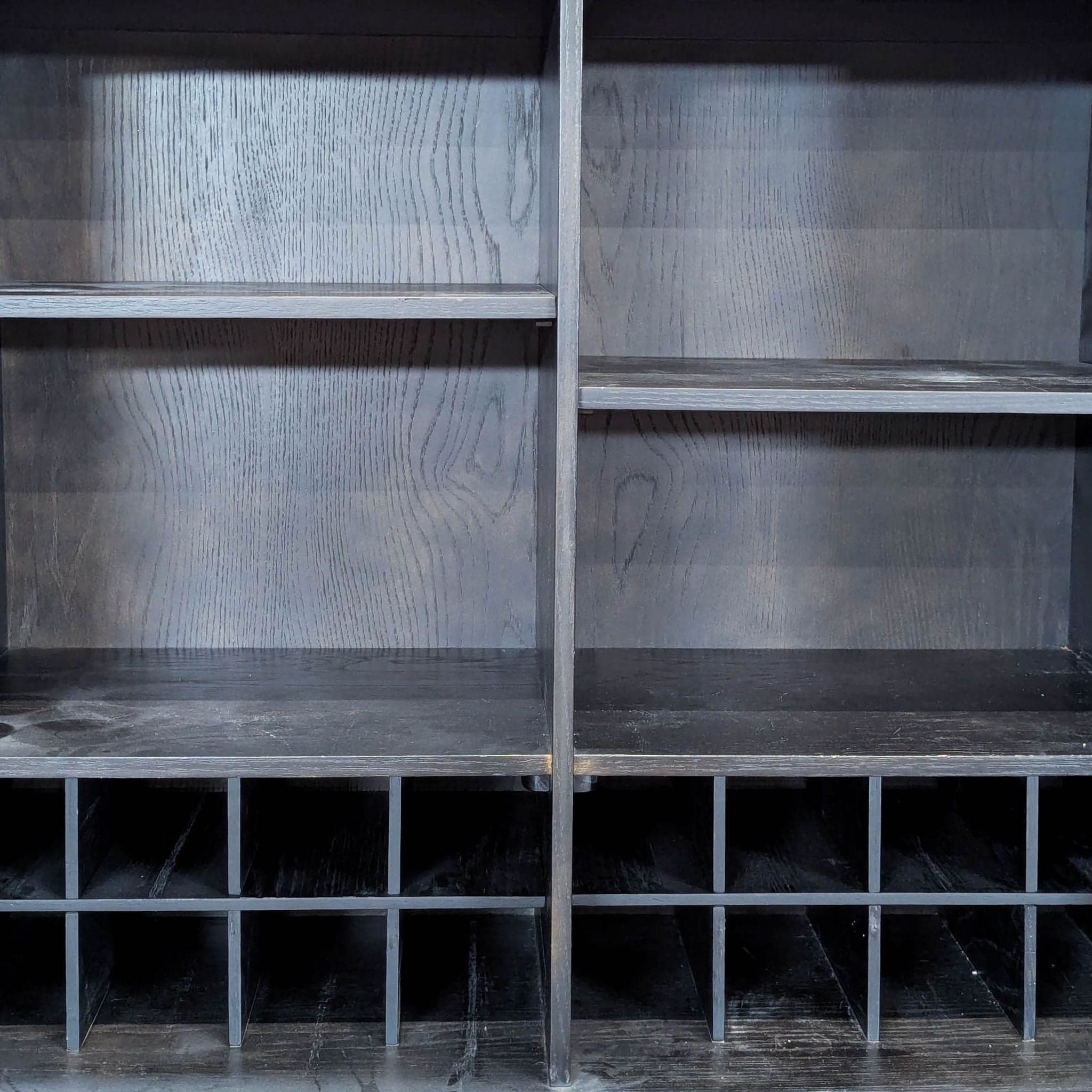 Article Bar Cabinet on Metal Base - Thumbnail 9