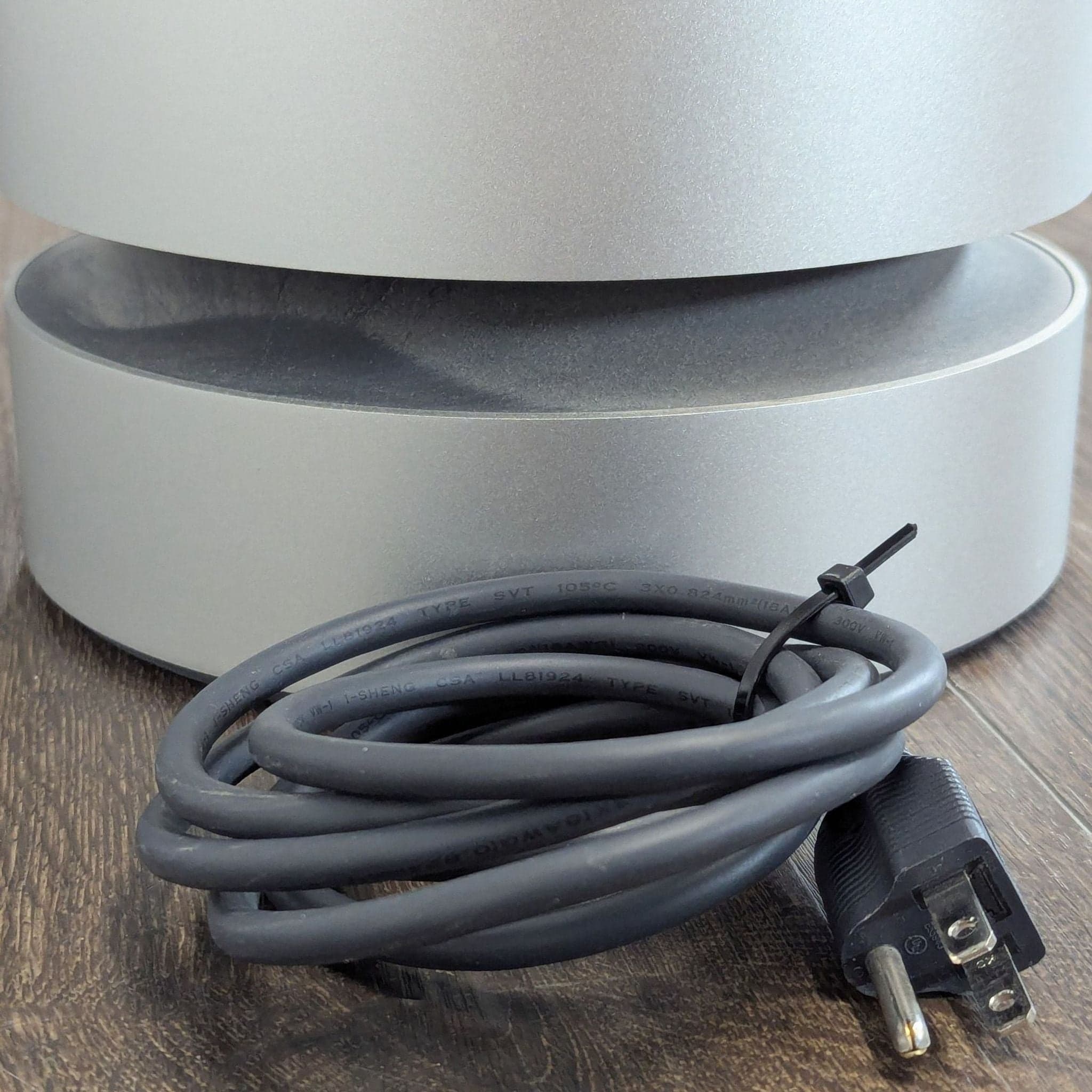 Molekule Air Purifier with Extra HEPA and Carbon Filters Included - Thumbnail 4