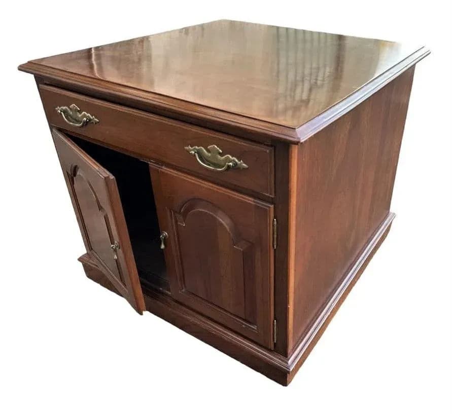 Ethan Allen Cherry Wood Nightstand or Side Table - Vintage Late 20th Century - Thumbnail 5