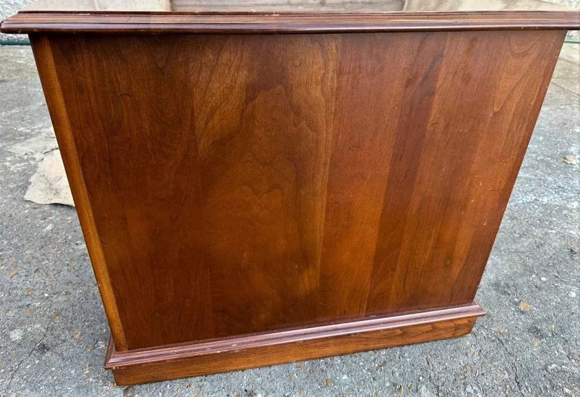 Ethan Allen Cherry Wood Nightstand or Side Table - Vintage Late 20th Century - Thumbnail 4