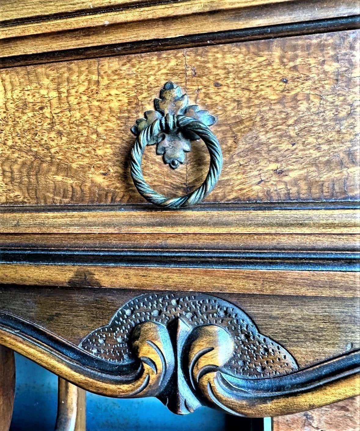 Antique Berkey & Gay Grand Rapids 'Span-Umbrian' Walnut, Burlwood and Polychrome Cabinet - Circa 1917 - Thumbnail 6