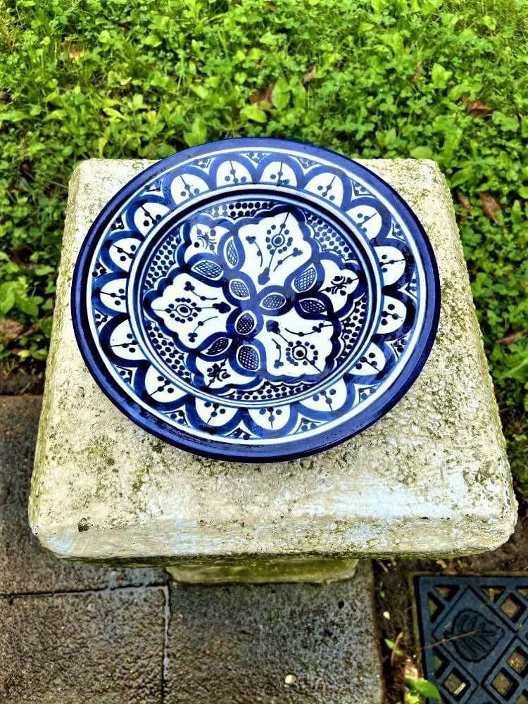 Late 20th Century Moroccan Cobalt Blue and White Decorative Plate - Thumbnail 3