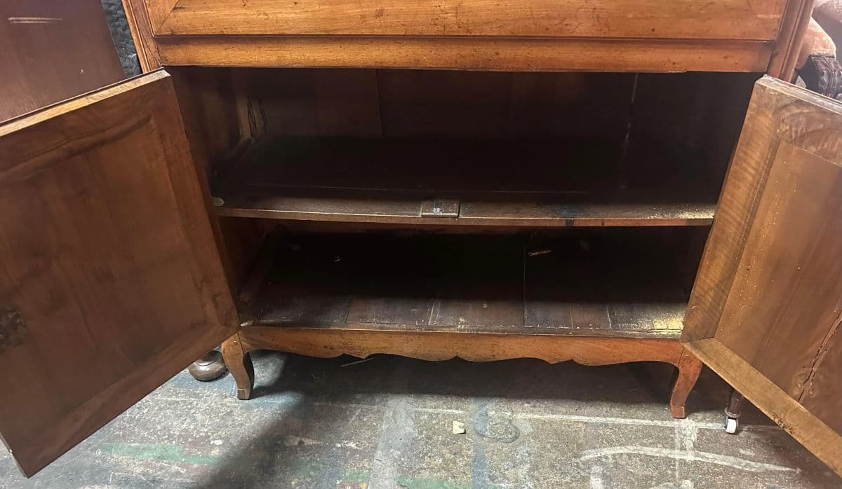 18th Century French Louis XVI Walnut Secrétaire à Abattant - Provenance Adolphus Busch and Brookings Heirs - Thumbnail 8