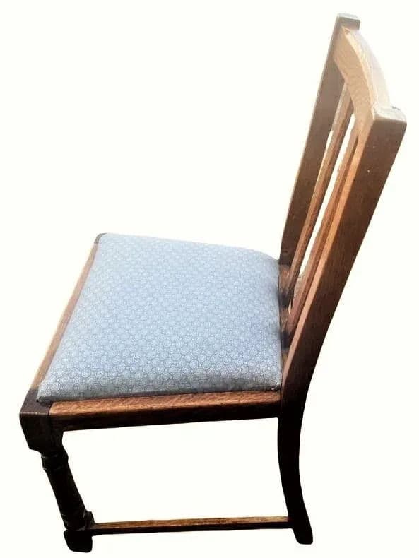 Scottish Arts & Crafts Quarter Sawn Oak Dining Chairs by F. H. Marshall - Set of 4 - Early 20th Century - Thumbnail 4