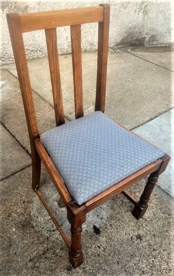 Scottish Arts & Crafts Quarter Sawn Oak Dining Chairs by F. H. Marshall - Set of 4 - Early 20th Century - Thumbnail 8