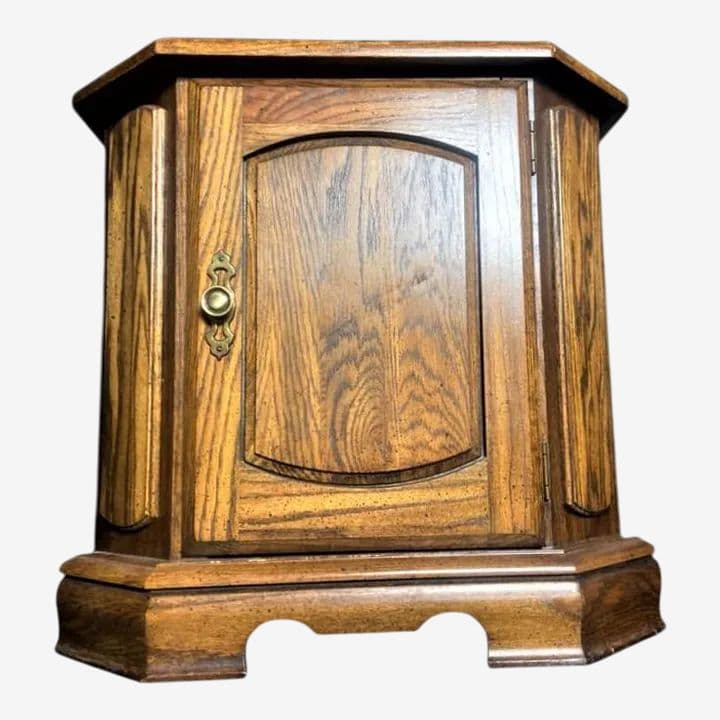 Octagonal Oak Side Table - Vintage Late 20th Century - Image 1