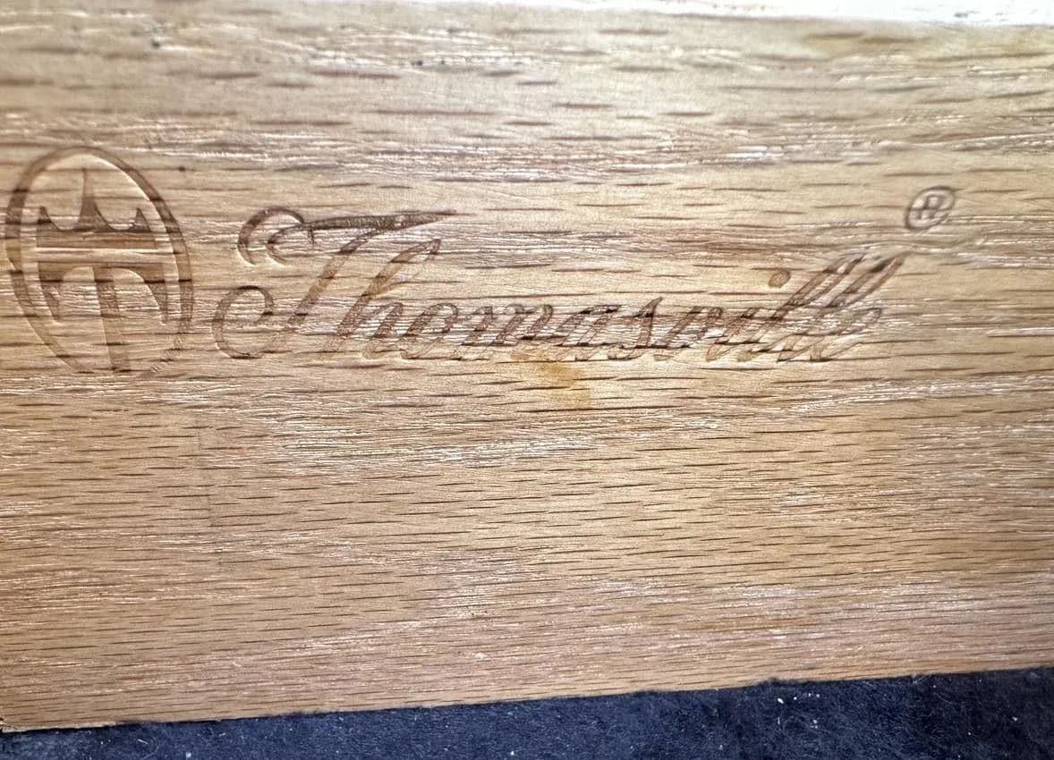 Thomasville Neoclassical Walnut Dropleaf Server - Vintage Mid 20th Century - Thumbnail 5