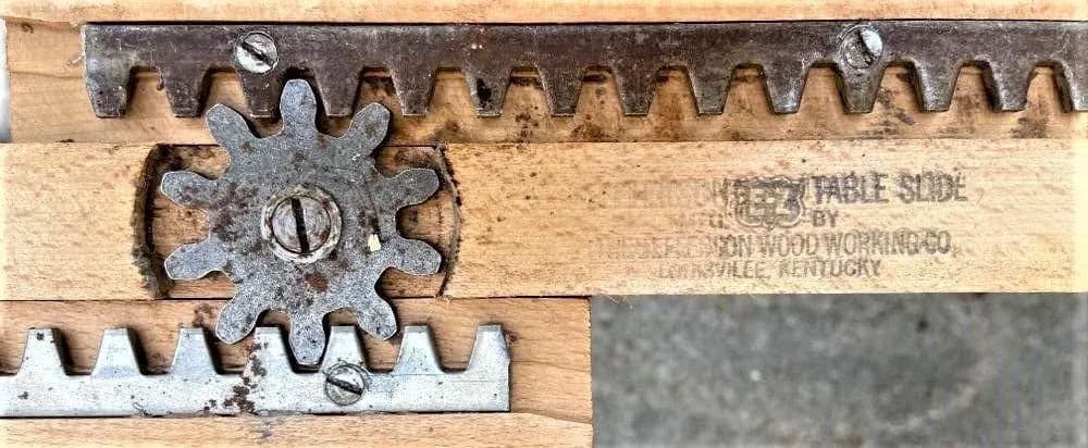 Vintage Rancho Monterey Style Solid Oak Dining Table - Circa 1930s - Thumbnail 8