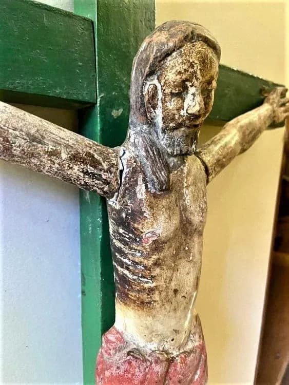 Mid 18th Century Antique Spanish Colonial Wood and Gesso Crucifix - Thumbnail 4