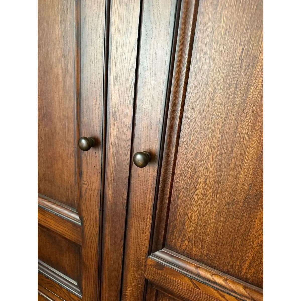 Romweber Vintage Oak Armoire - Late 20th Century - Thumbnail 8