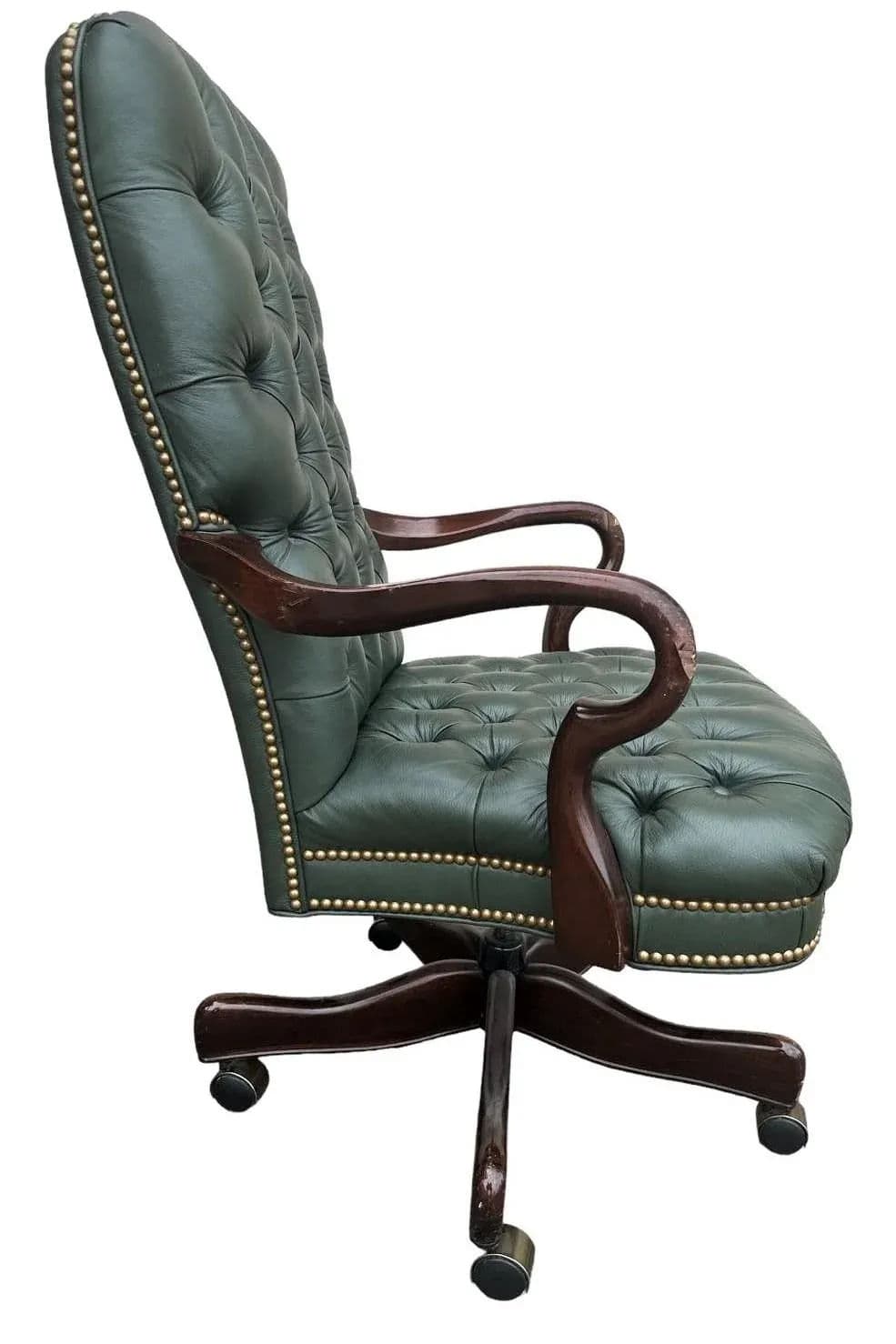 Early 21st Century Green Tufted Leather and Cherry Wood Executive Swivel Chair - Thumbnail 3