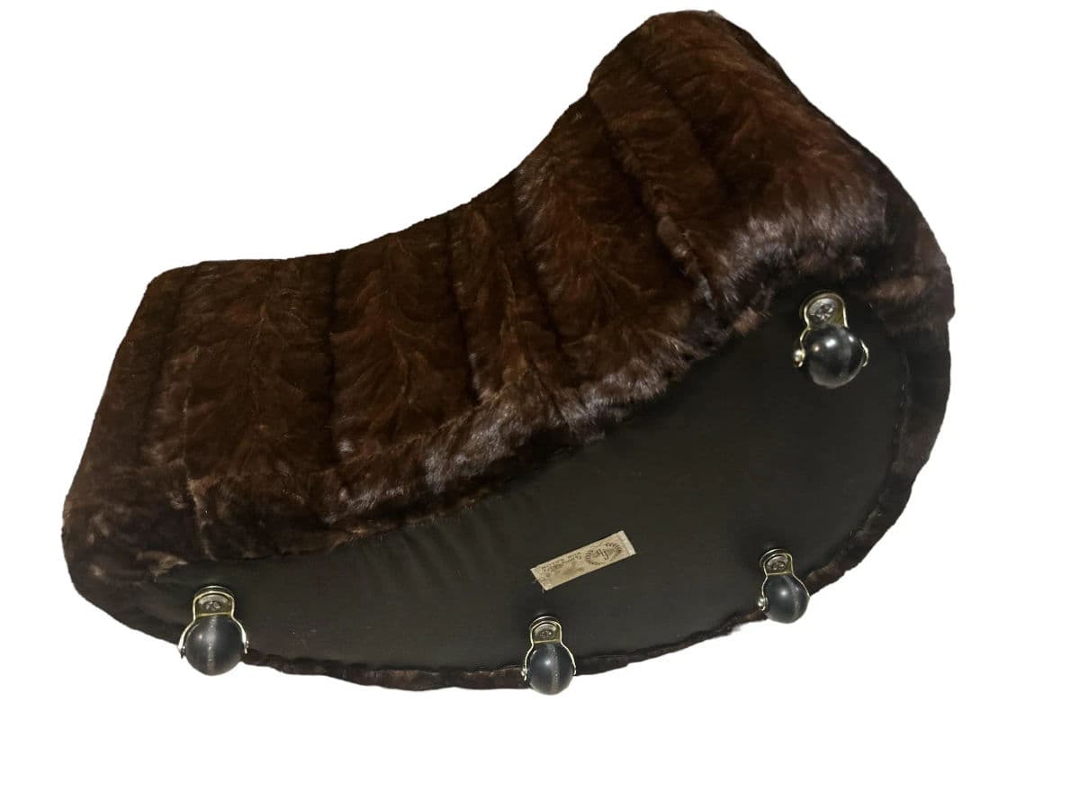 Vladimir Kagan Design Nautilus Ottoman Upholstered in Mink Fur - Thumbnail 8