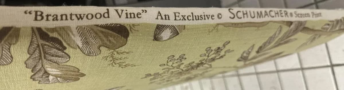 New Schumacher Chinoiserie ‘Brantwood Vine’ Linen Upholstery on Antique 19th Century Walnut Headboard - Thumbnail 8