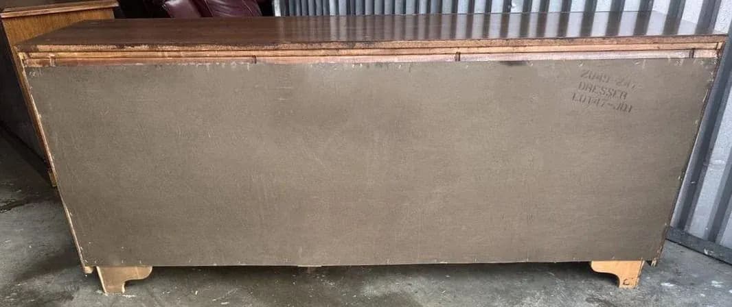 Mid 20th Century Russel Wright Style Solid Oak Bassett Credenza - Thumbnail 7