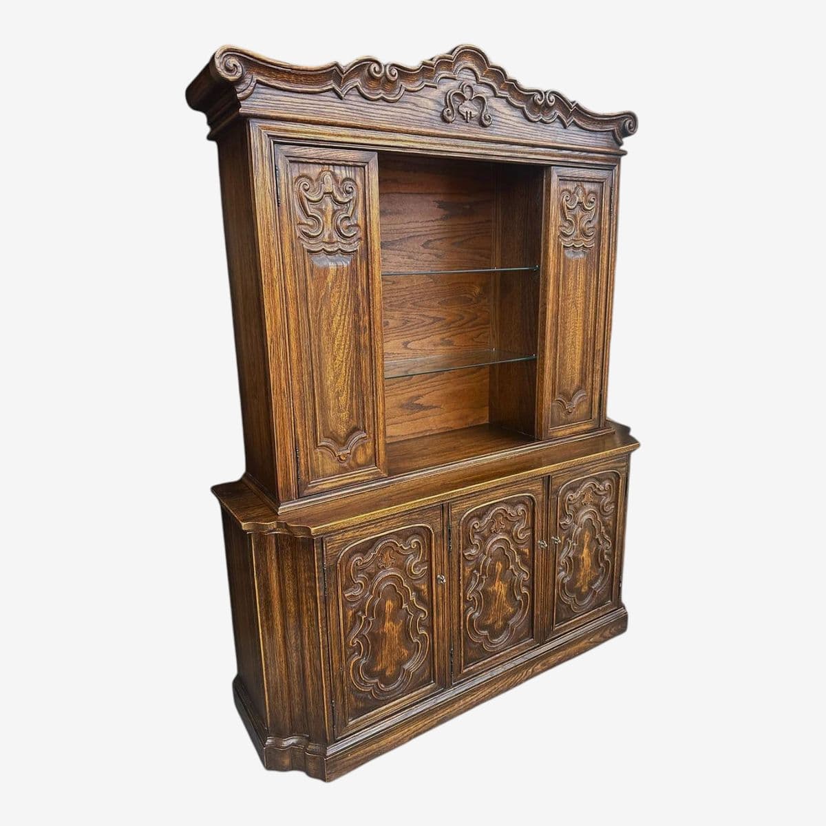 Spanish Style Carved Oak Sideboard Hutch by Jamestown Lounge Company - Vintage Mid 20th Century - Image 1