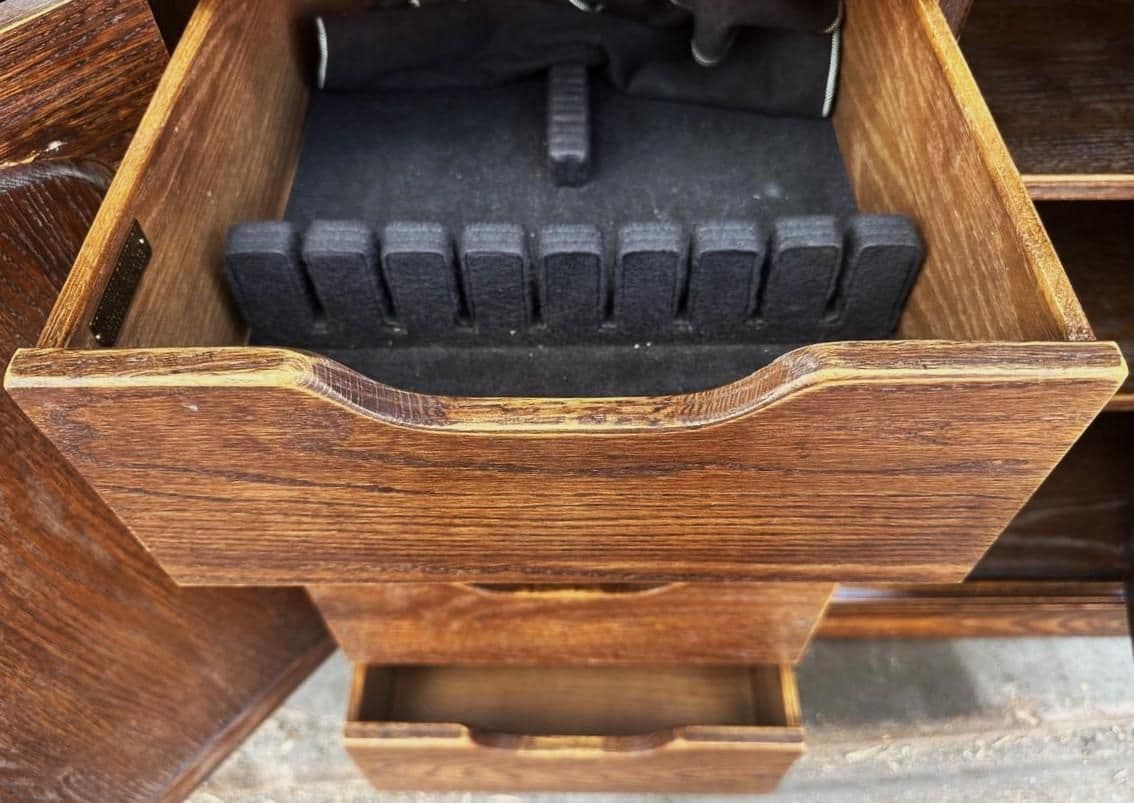 Spanish Style Carved Oak Sideboard Hutch by Jamestown Lounge Company - Vintage Mid 20th Century - Thumbnail 6