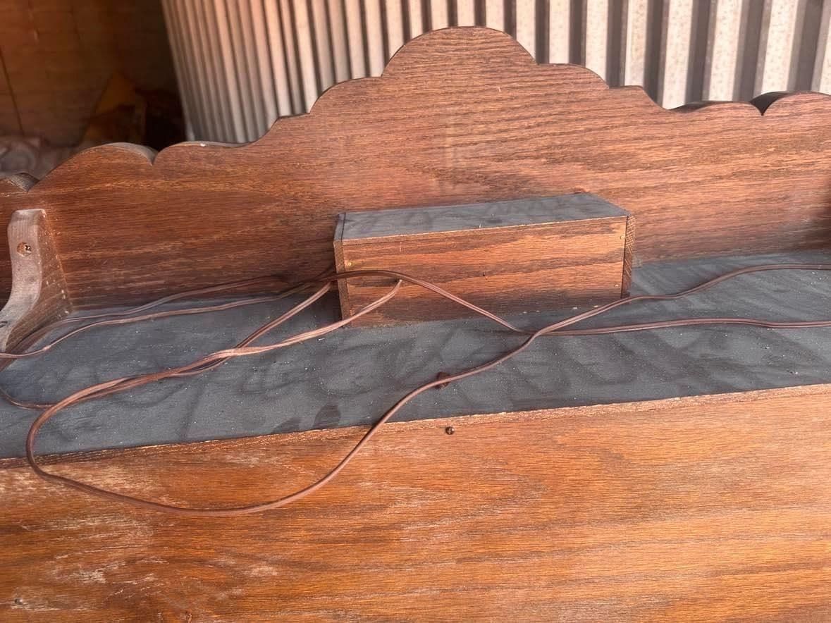 Spanish Style Carved Oak Sideboard Hutch by Jamestown Lounge Company - Vintage Mid 20th Century - Thumbnail 10