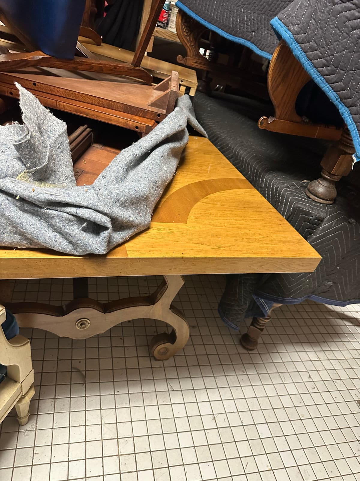 Thomasville Spanish Style Pecan Lyre Leg Dining Table Extending to 104” - Made in 1964 - Thumbnail 9