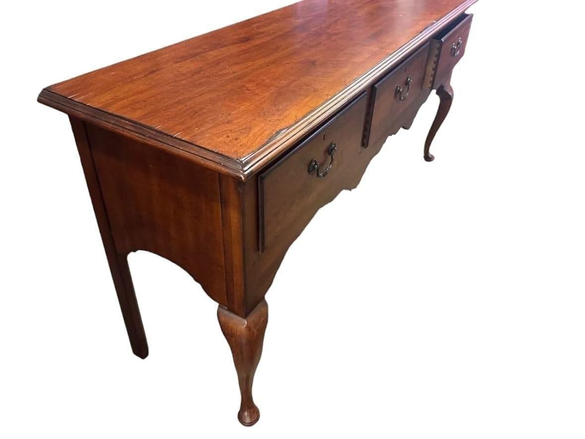 Drexel Heritage Cherry Wood Buffet Credenza - Vintage Late 20th Century - Thumbnail 3