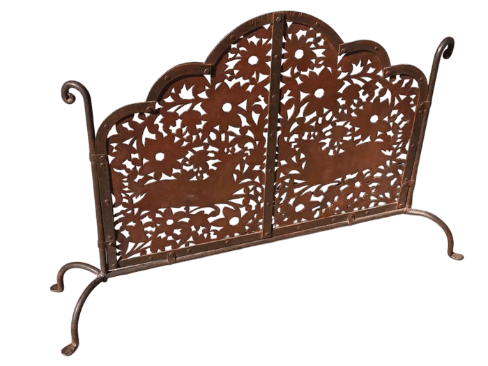 Vintage Pierced Iron Fireplace Screen From Mexico - Thumbnail 6