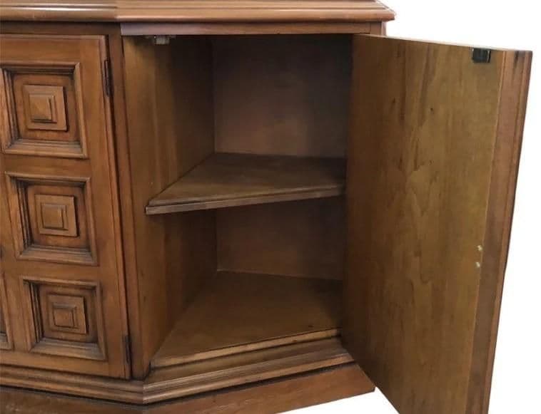 Drexel Esperanto Walnut Spanish Style Breakfront China Cabinet Made in 1967 - Thumbnail 7