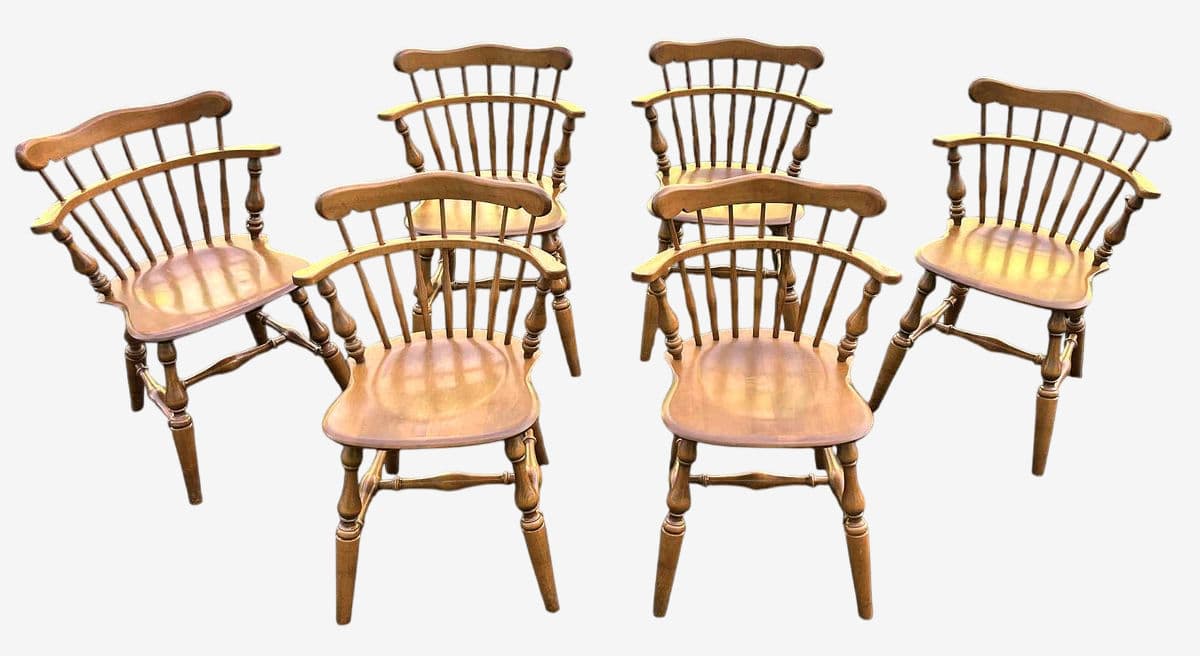 Ethan Allen Vintage American Traditional Nutmeg Birch and Maple Windsor Dining Chairs - Set of 6 - Mid 20th Century - Image 1