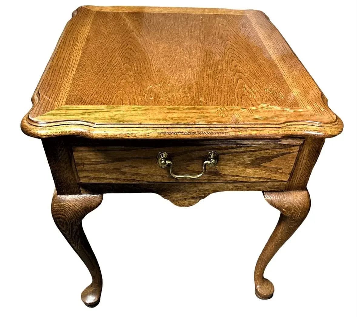 Vintage Thomasville Solid Oak Queen Anne Side Table - Late 20th Century - Thumbnail 4