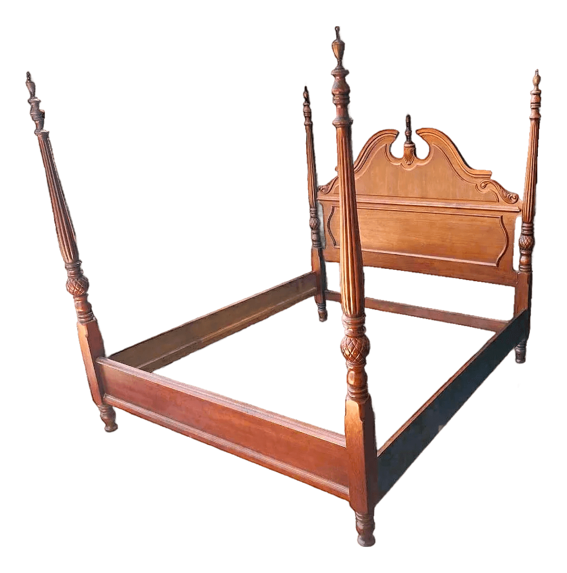 King Size Stanley Furniture Cherry Wood Chippendale Style Bed - Made in North Carolina in 1998 - Thumbnail 2