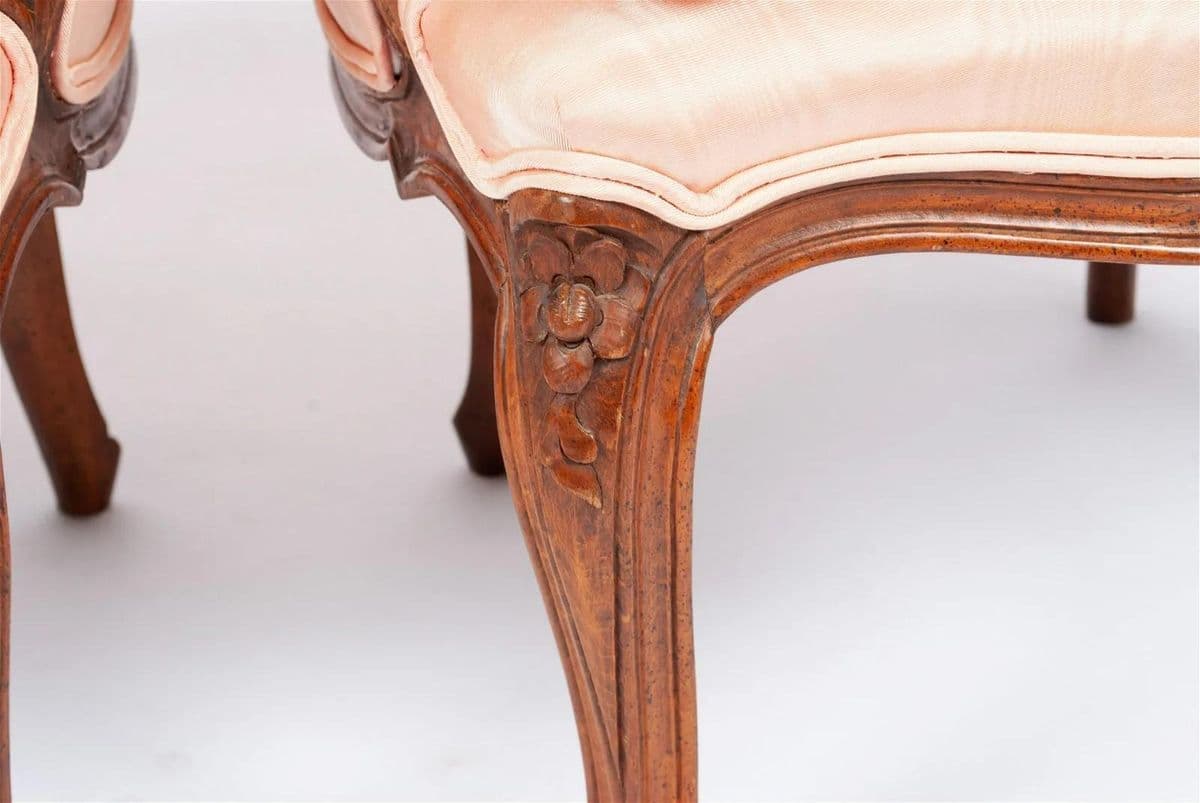 Pair of Antique Louis XV French Children's Bergere Chairs in Walnut and Pink Watered Silk - Provenance Adolphus Busch Heirs - Early 20th Century - Thumbnail 4