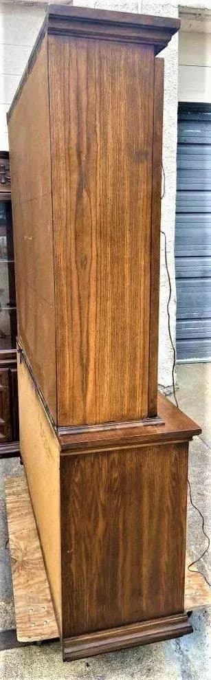 Vintage Breakfront Holman Manufacturing Large Spanish Revival Oak Standing China Cabinet - 1960s - Thumbnail 9