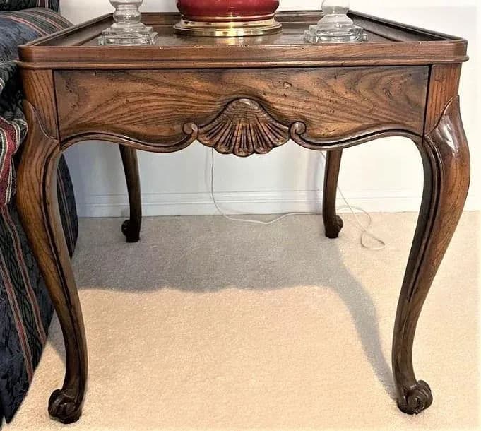 Baker Furniture Company French Country Louis XV Oak Side Table - Thumbnail 6