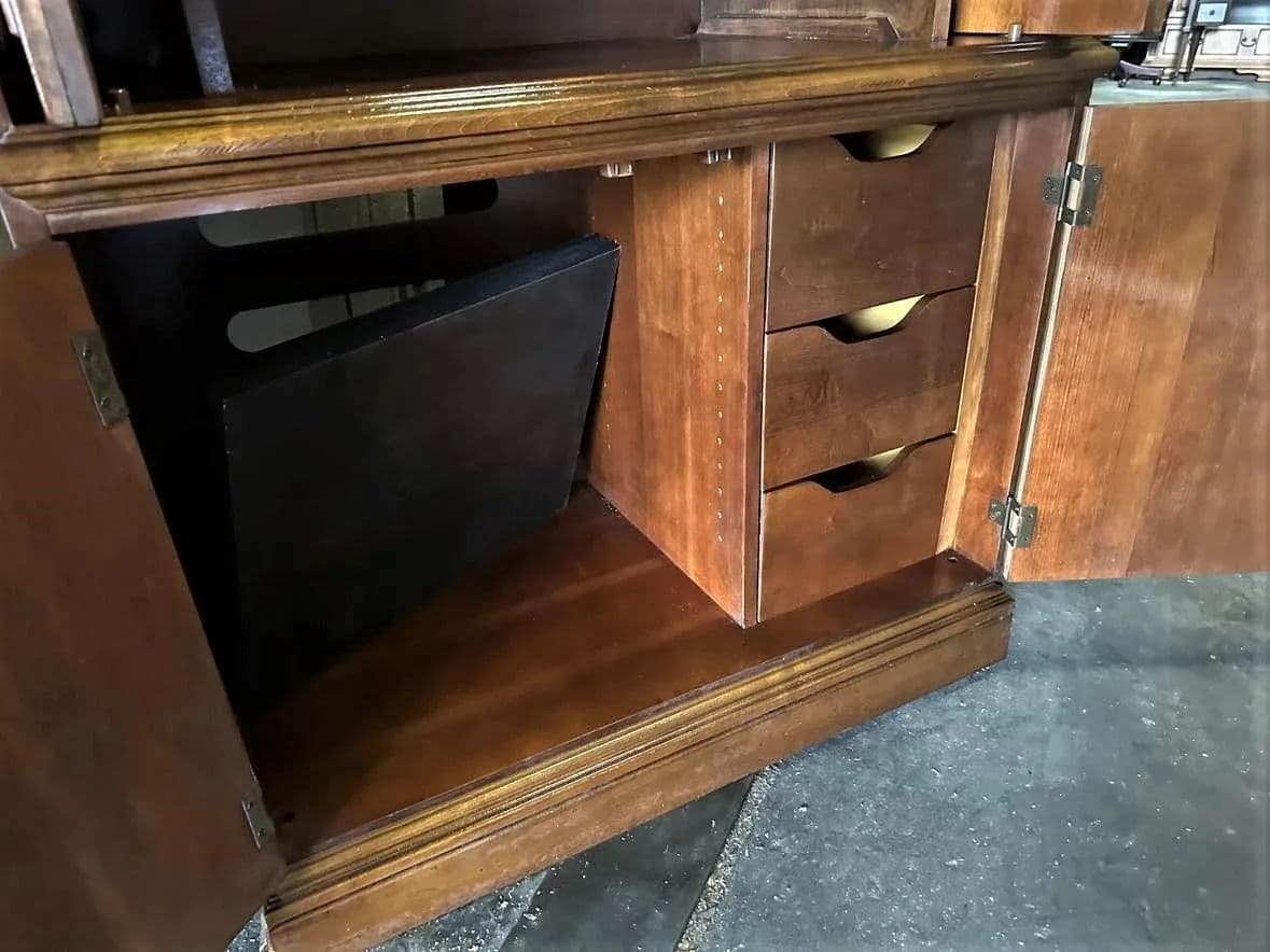 Hooker Furniture Solid Cherry Wood Armoire - Vintage Late 20th Century - Thumbnail 10