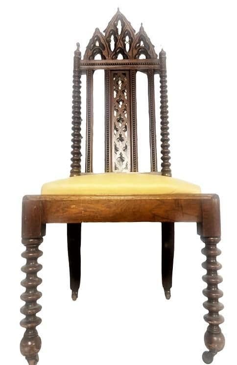 Late 19th Century Mahogany Gothic Revival Accent Chairs - a Pair - Thumbnail 6