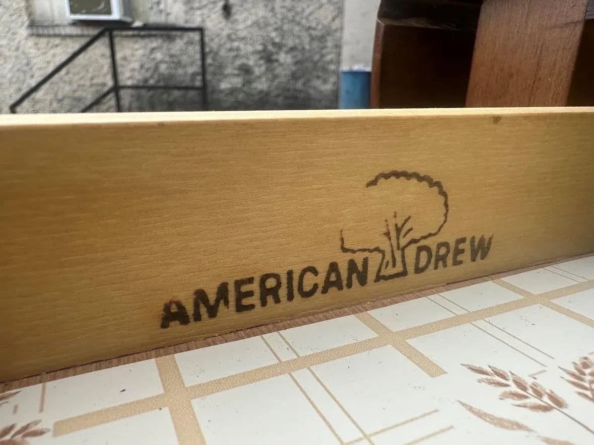 Solid Cherry Wood Queen Anne Side Table by American Drew - Vintage Late 20th Century - Thumbnail 6