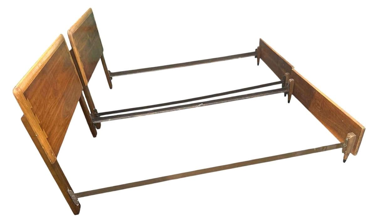 Pair of Lane Acclaim Twin Beds Designed by André Bus - Mid Century Modern Vintage 1960s - Thumbnail 6