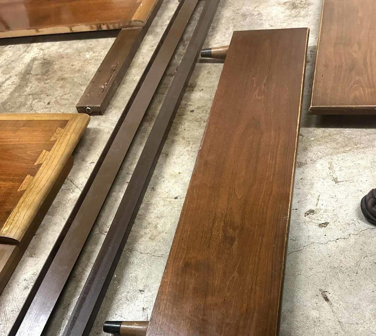 Pair of Lane Acclaim Twin Beds Designed by André Bus - Mid Century Modern Vintage 1960s - Thumbnail 9