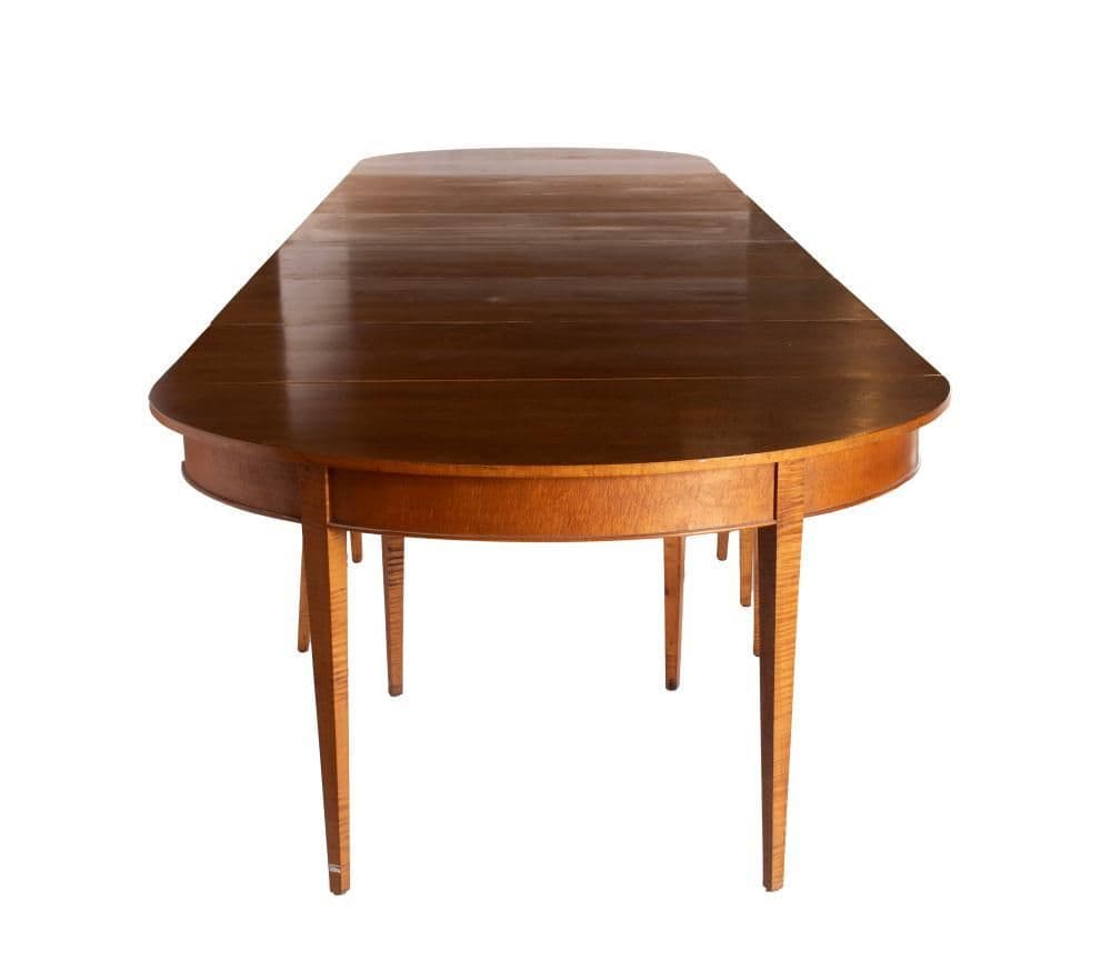 Monumental Quigley of Chicago Tiger Maple Banquet Table - Adjustable to 17.5' - French Directoire Style, Mid 20th Century - Thumbnail 4