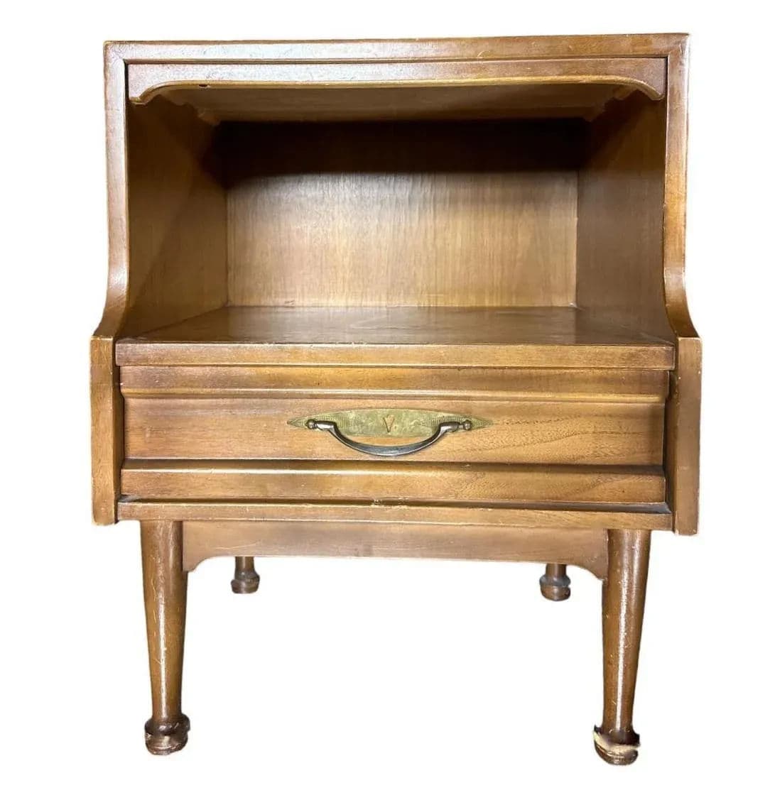 American of Martinsville Nightstand - Thumbnail 3