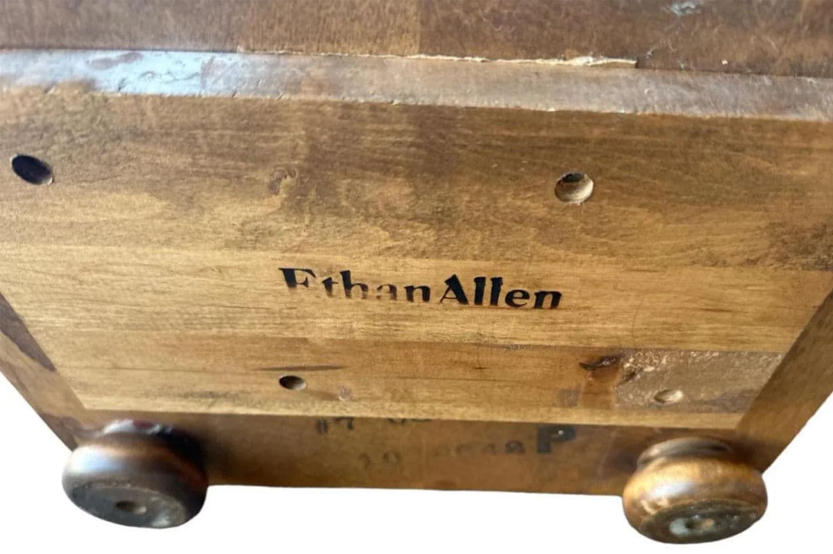 Ethan Allen Vintage Hard Rock Maple Side Table - Thumbnail 6