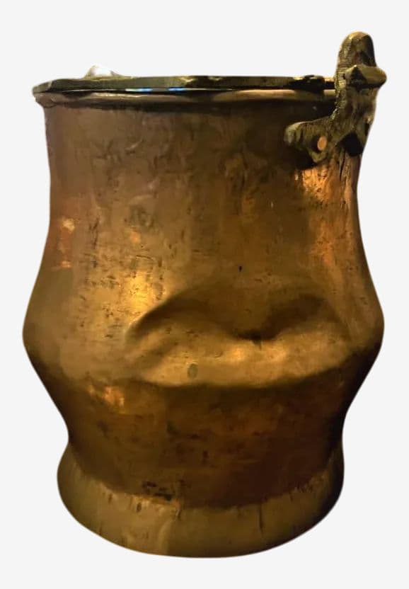 19th Century Antique Hand-Forged Copper Cachepot With Brass Handle - Image 1