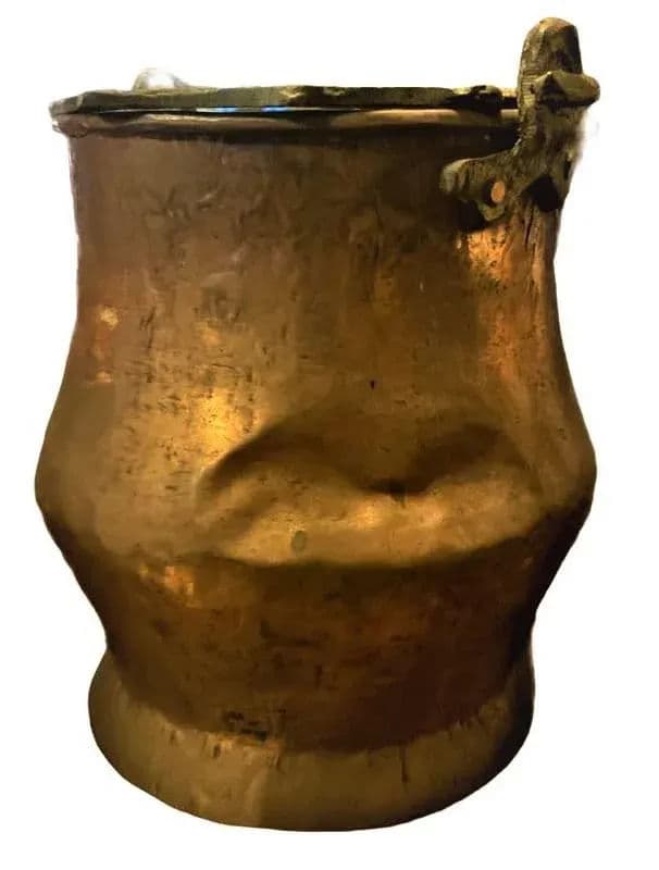 19th Century Antique Hand-Forged Copper Cachepot With Brass Handle - Thumbnail 8