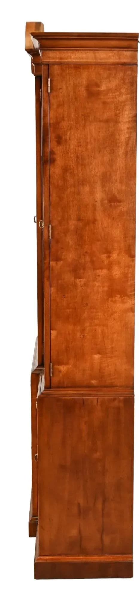 Henredon Flame Mahogany Georgian Breakfront - Aston Court Collection - Vintage Late 20th Century - Thumbnail 7