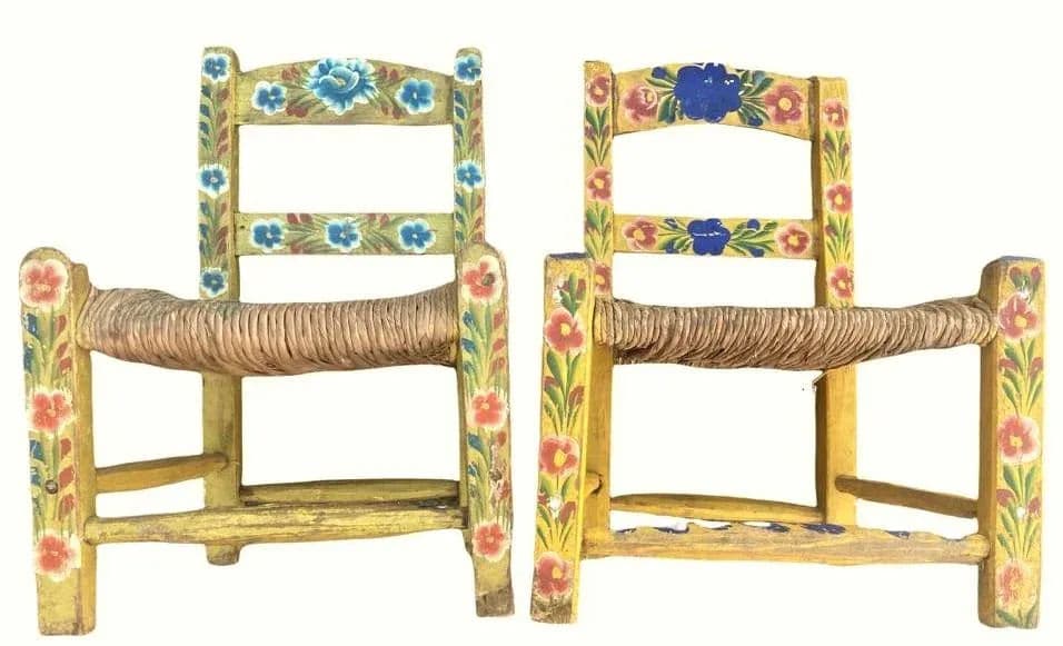 Vintage Mexican Doll's Chairs - Hand Painted With Rush Seats - Mid 20th Century - Thumbnail 5