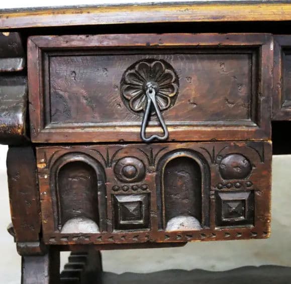 Heavily Carved Artes De México Internacionales Hacienda Style Desk - Vintage 1960s - Thumbnail 4